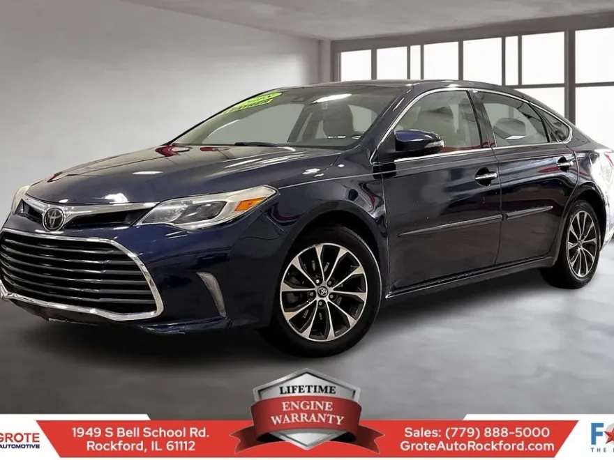 2018 Toyota Avalon XLE photo 1