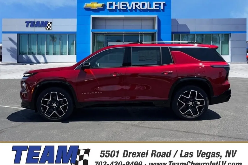 2026 Chevrolet Traverse High Country photo 1