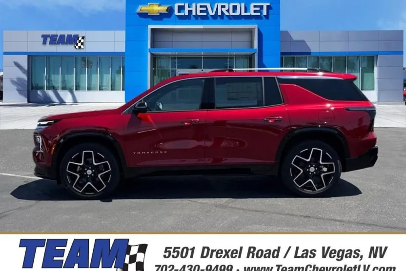 2026 Chevrolet Traverse High Country photo 1