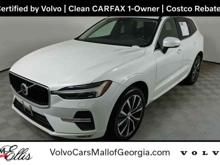 2022 Volvo XC60 B5 Momentum photo 1