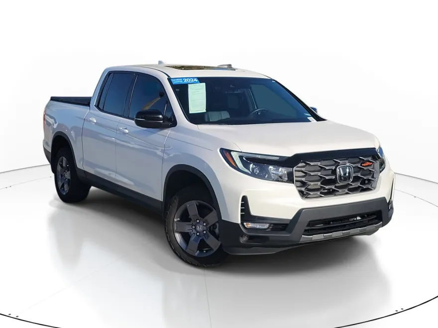 2024 Honda Ridgeline TrailSport photo 1
