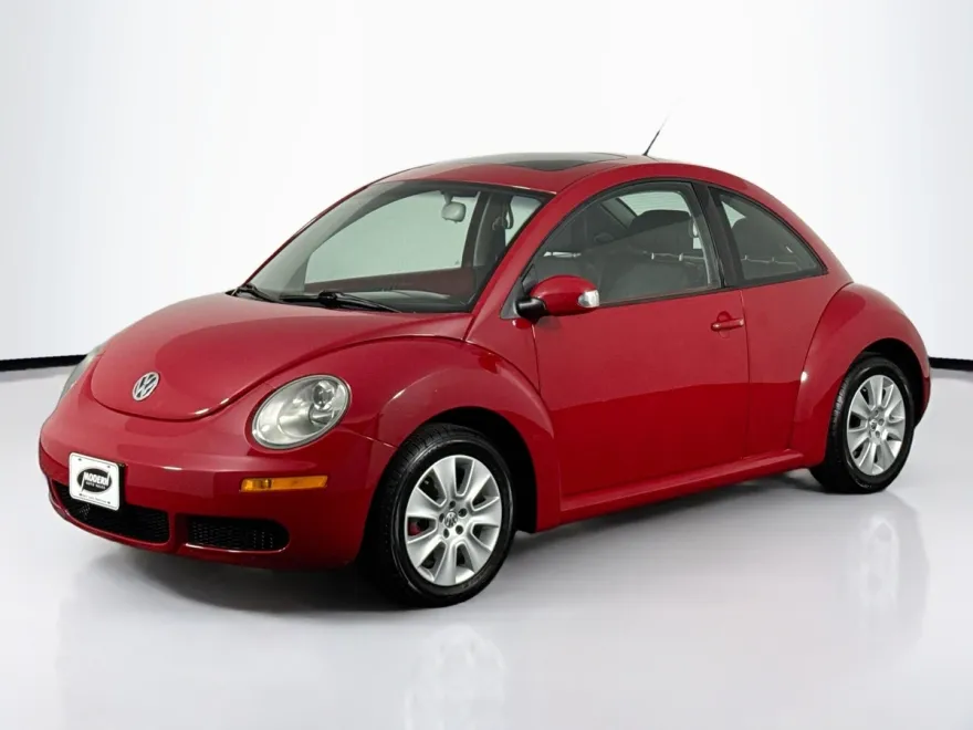 2008 Volkswagen Beetle S photo 1