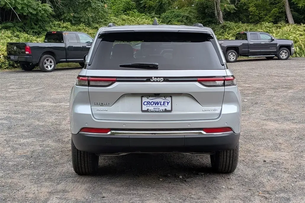 2025 Jeep Grand Cherokee Limited photo 1