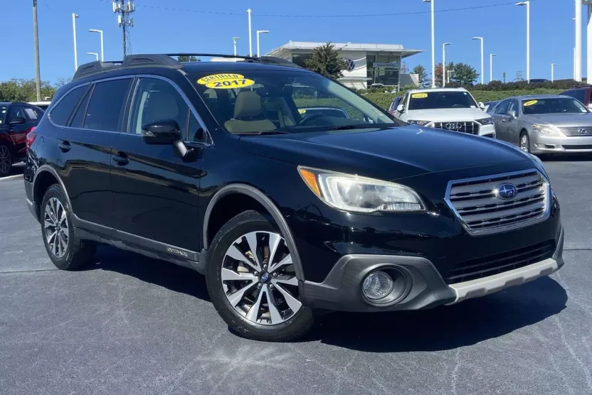 2017 Subaru Outback 2.5i Limited photo 1