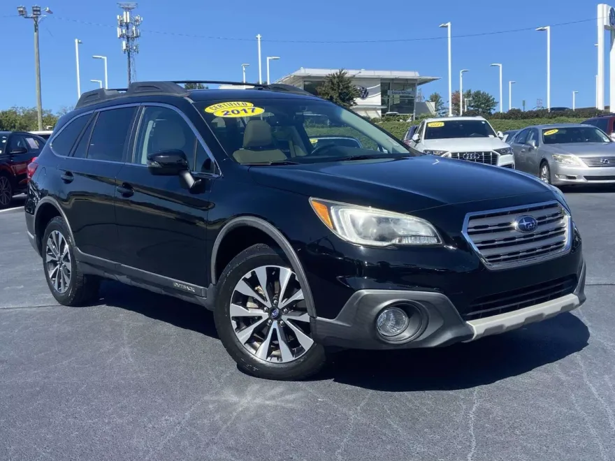 2017 Subaru Outback 2.5i Limited photo 1