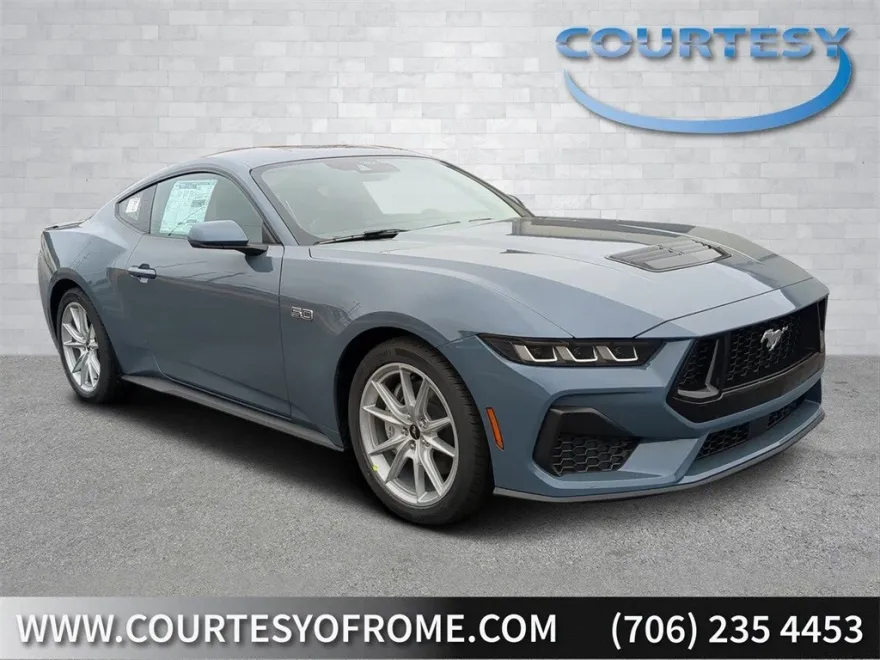 2025 Ford Mustang GT Premium photo 1
