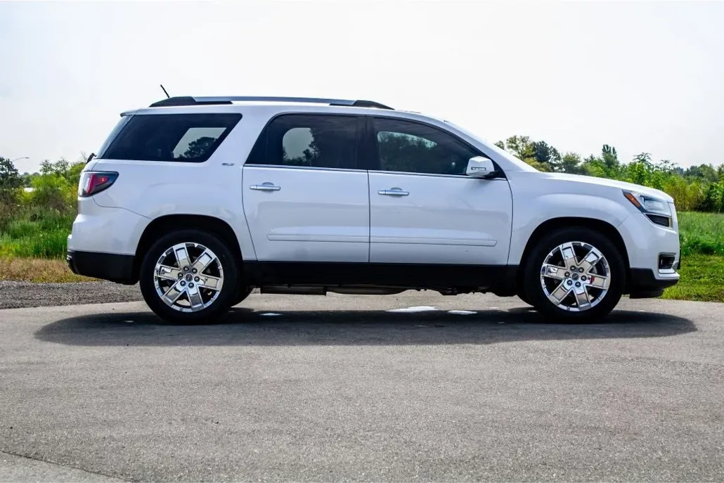 2017 Gmc Acadia Limited photo 1