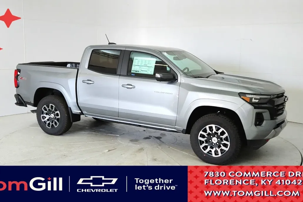 2025 Chevrolet Colorado Z71 photo 1