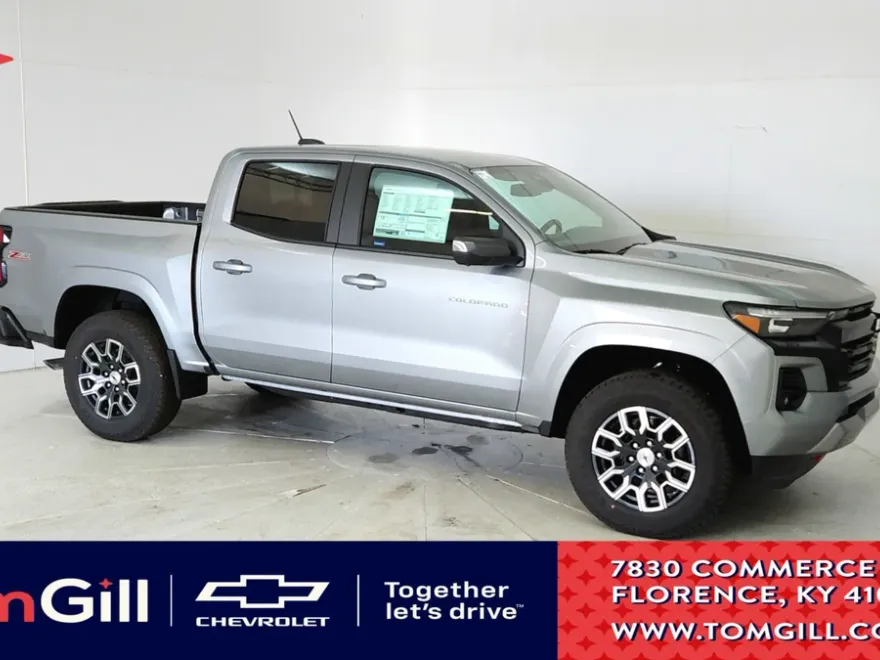 2025 Chevrolet Colorado Z71 photo 1
