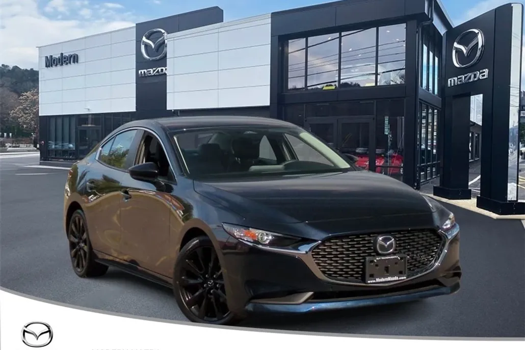 2025 Mazda Mazda3 2.5 Select Sport photo 1