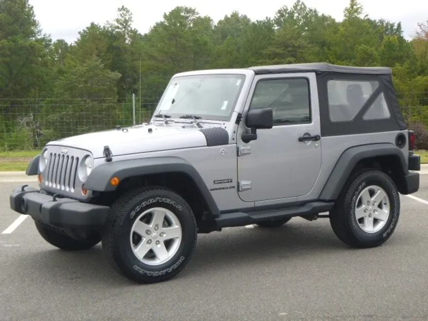 2013 Jeep Wrangler Sport photo 1
