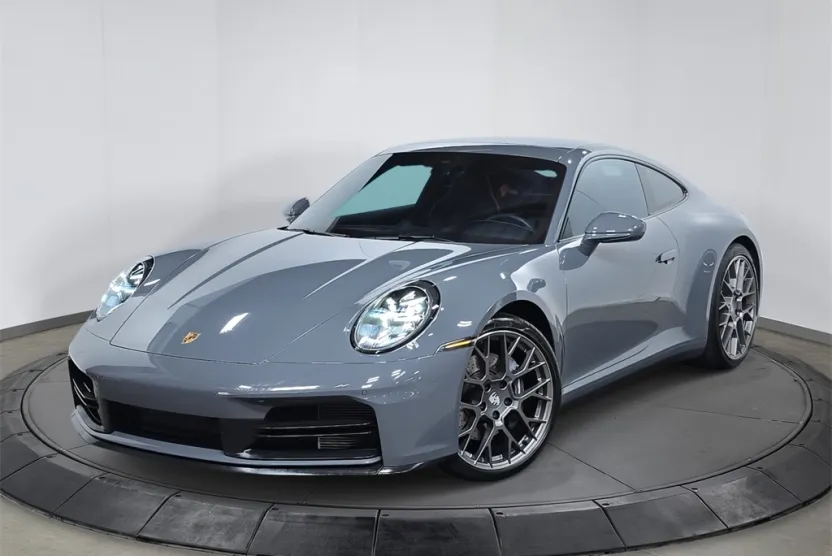 2025 Porsche 911 photo 1
