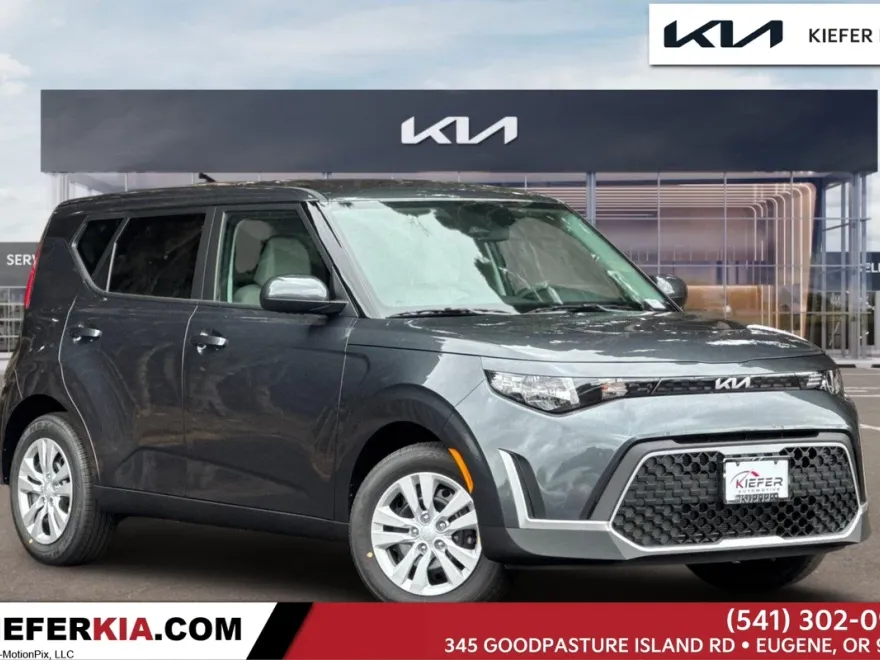 2025 Kia Soul LX S photo 1