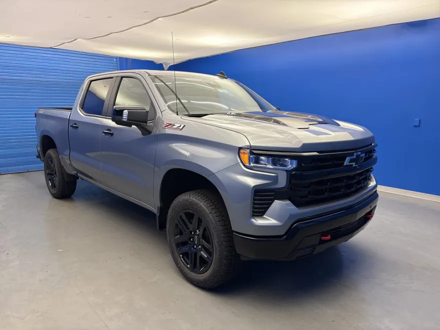 2026 Chevrolet Silverado 1500 LT Trail Boss photo 1