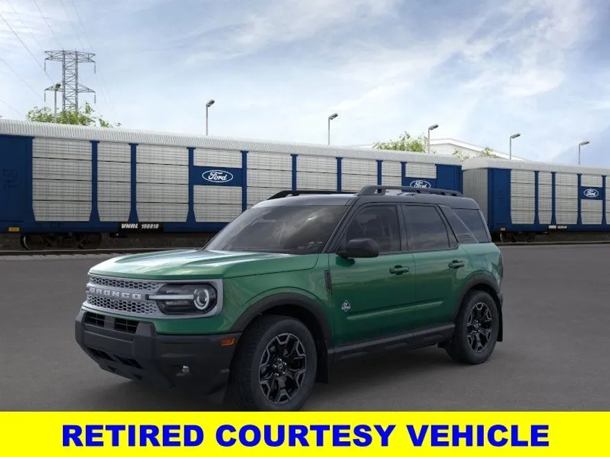 2025 Ford Bronco Sport Outer Banks photo 1