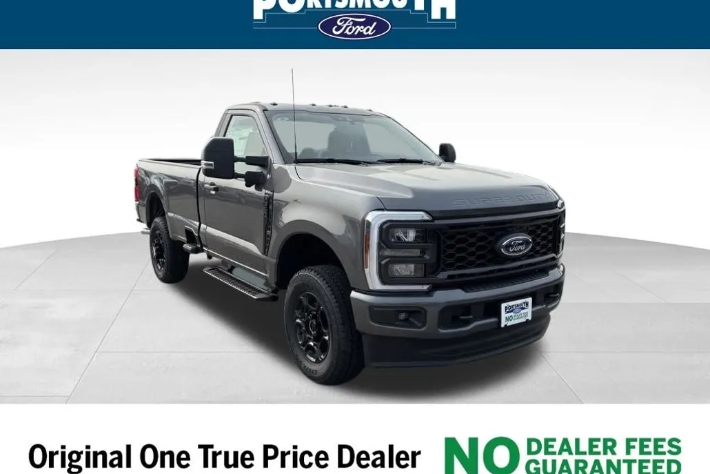 2025 Ford F-350 photo 1