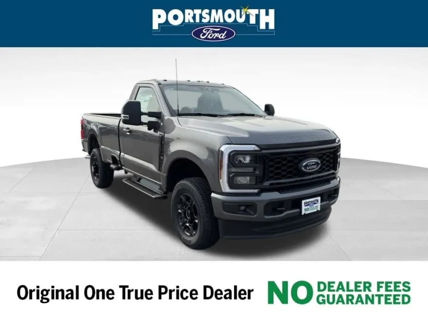 2025 Ford F-350 photo 1