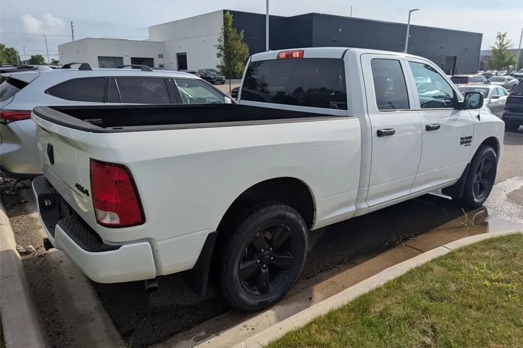 2019 Ram 1500 Classic Express photo 1