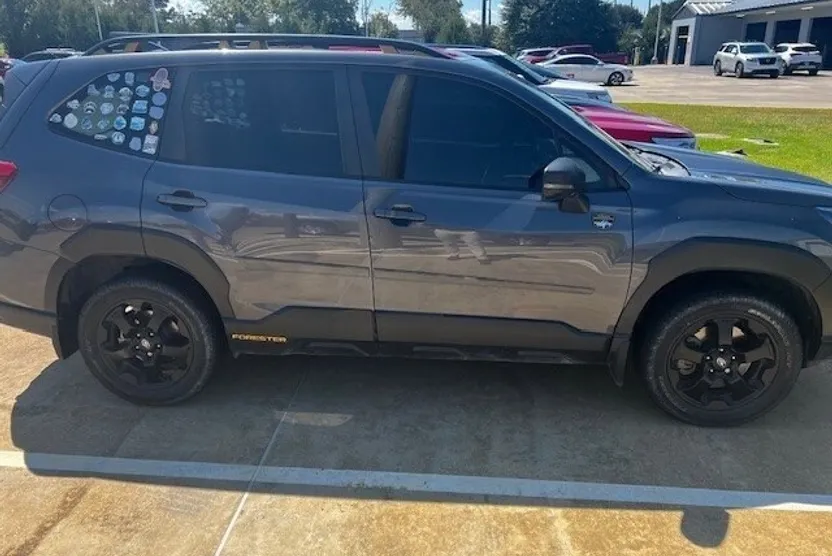 2022 Subaru Forester Wilderness photo 1