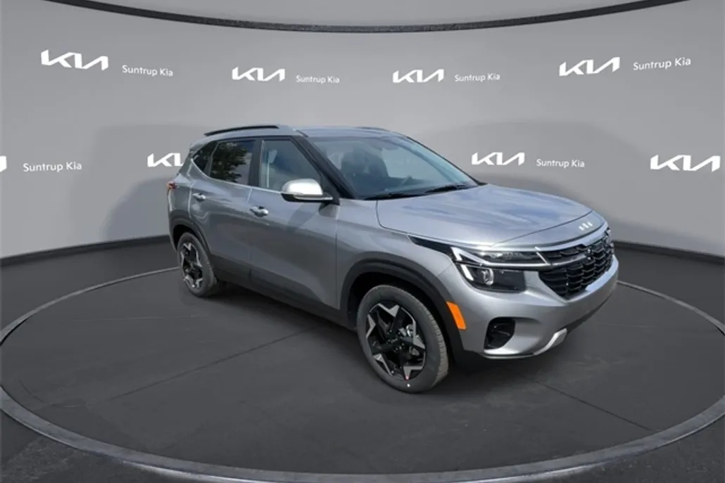 2026 Kia Seltos EX photo 1