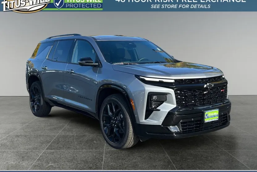 2026 Chevrolet Traverse RS photo 1