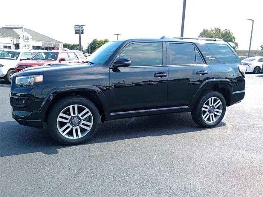 2023 Toyota 4Runner TRD Sport photo 1