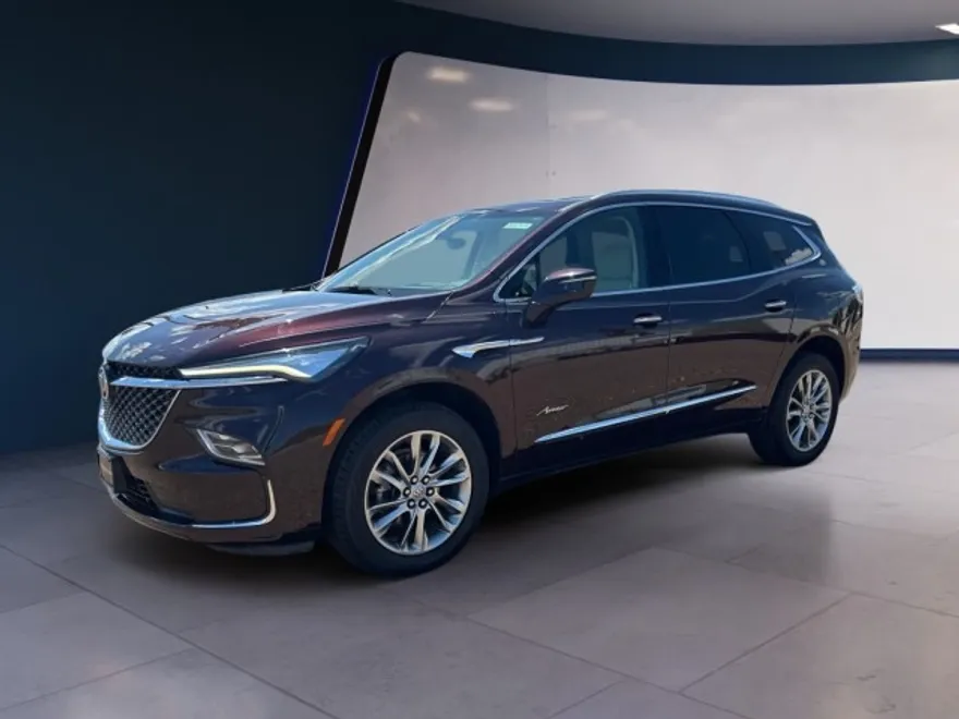 2024 Buick Enclave Avenir photo 1