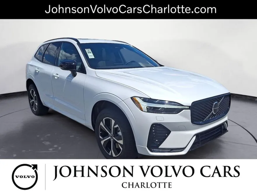 2026 Volvo XC60 B5 Core photo 1