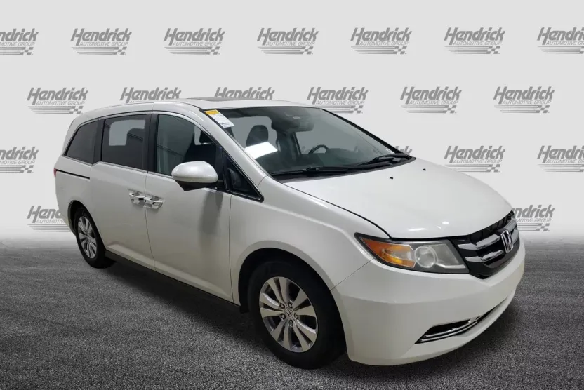 2016 Honda Odyssey EX-L photo 1