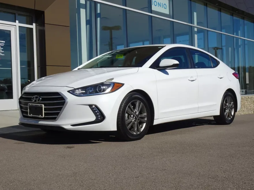 2018 Hyundai Elantra Value Edition photo 1