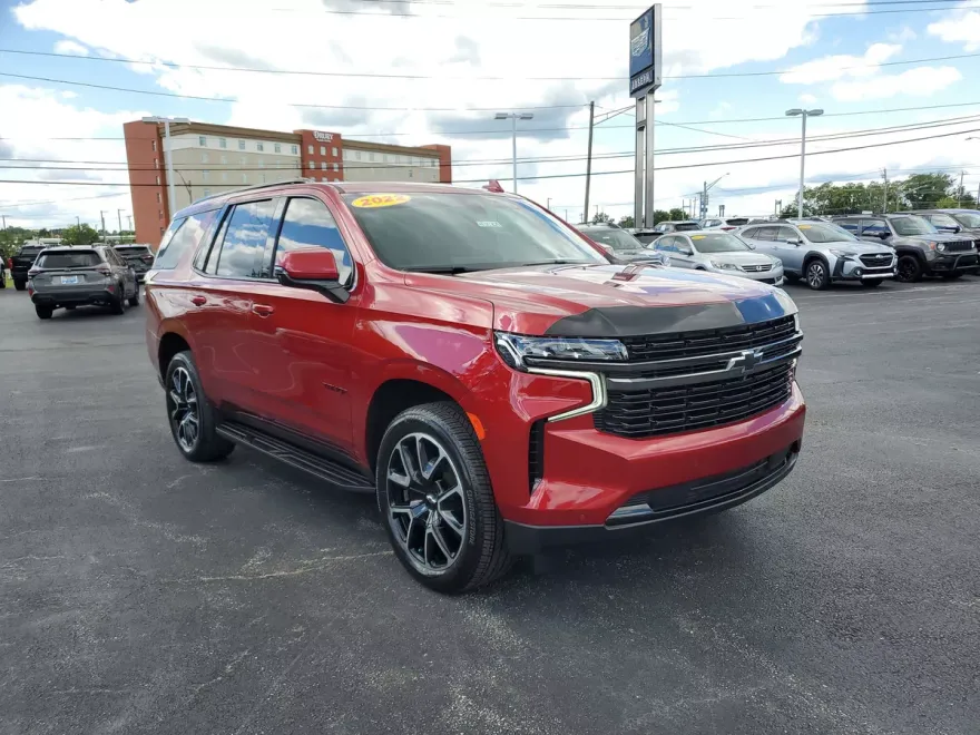 2022 Chevrolet Tahoe RST photo 1
