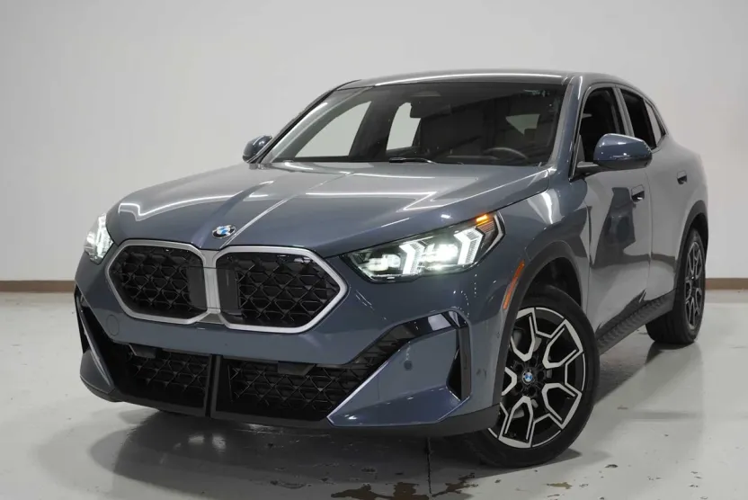 2025 Bmw X2 xDrive28i photo 1