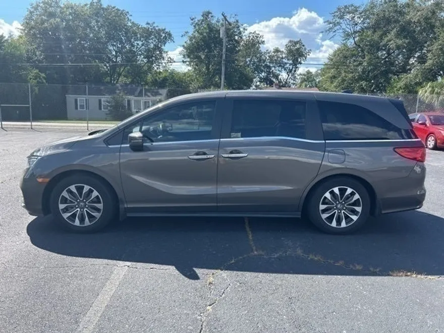 2022 Honda Odyssey EX-L photo 1