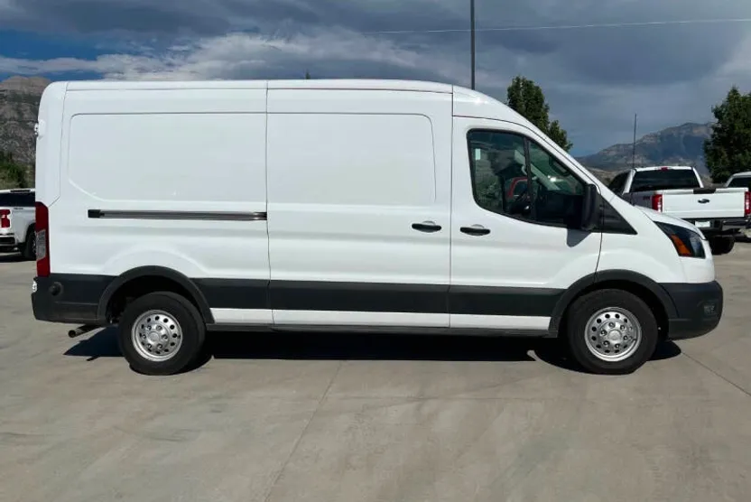 2023 Ford Transit Cargo Van photo 1