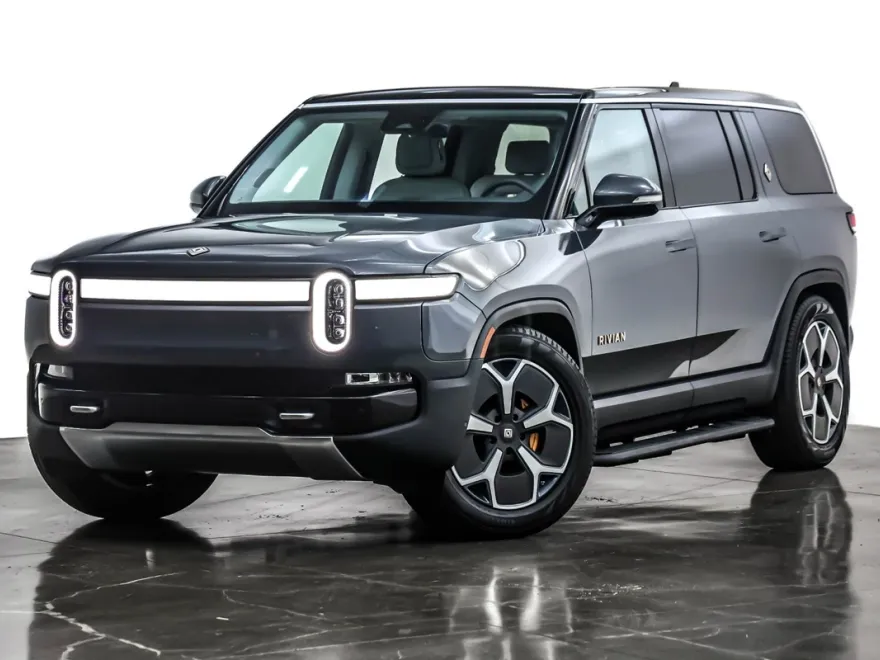 2023 Rivian R1S Adventure photo 1