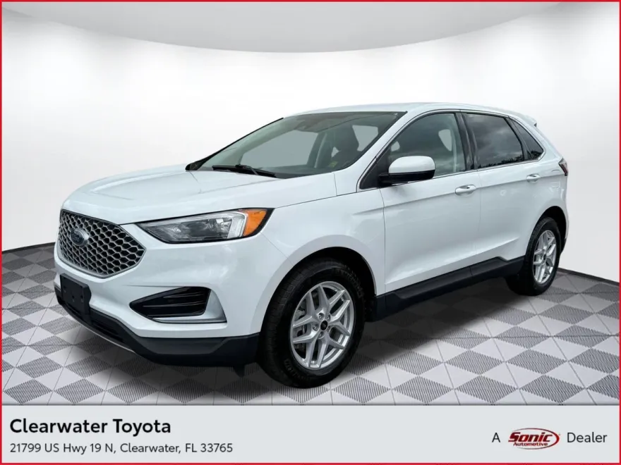 2024 Ford Edge SEL photo 1