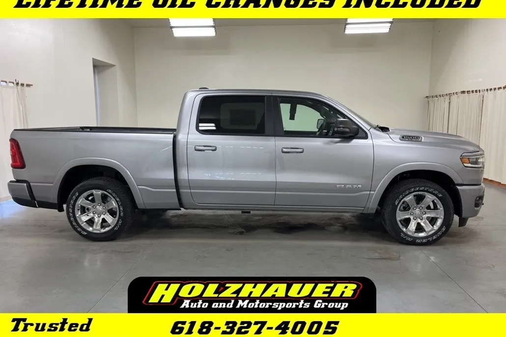 2025 Ram 1500 Big Horn photo 1