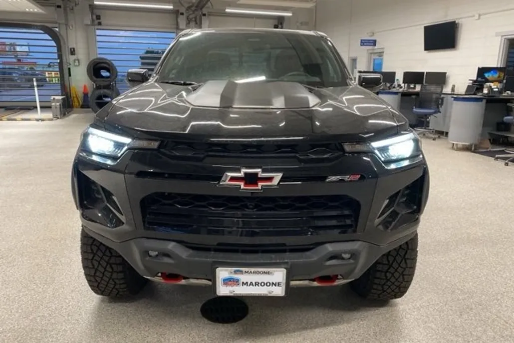 2026 Chevrolet Colorado ZR2 photo 1