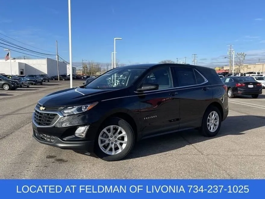2020 Chevrolet Equinox LT photo 1