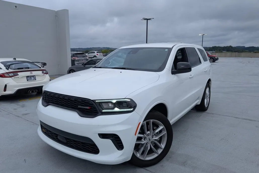 2023 Dodge Durango GT photo 1
