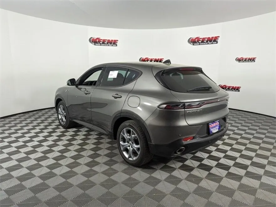 2024 Dodge Hornet R/T Plus photo 2