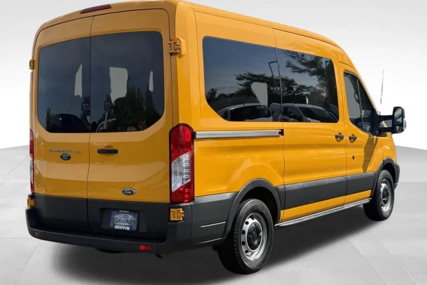 2015 Ford Transit Van photo 1
