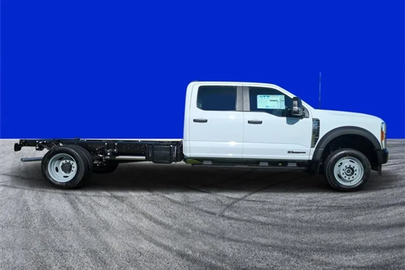 2026 Ford F-450 photo 1
