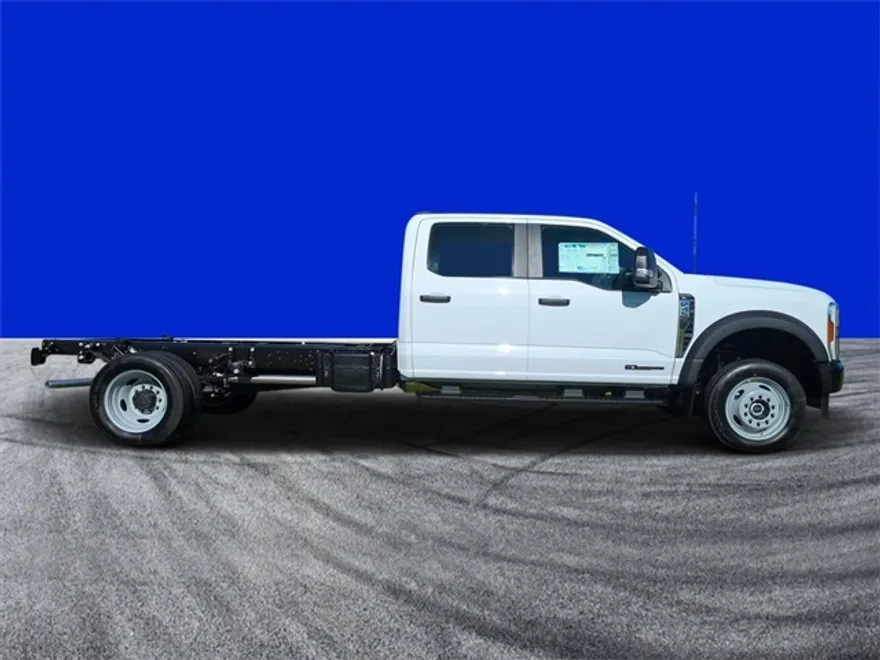 2026 Ford F-450 photo 1