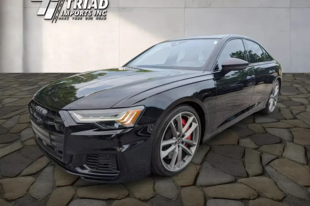 2021 Audi S6 Prestige photo 1