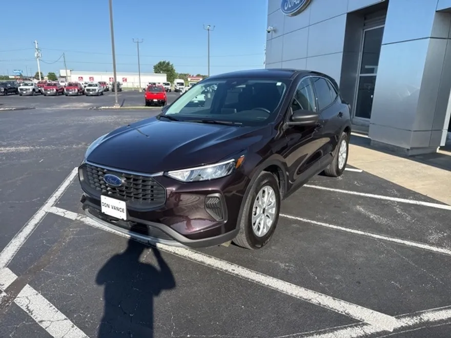 2023 Ford Escape Active photo 1