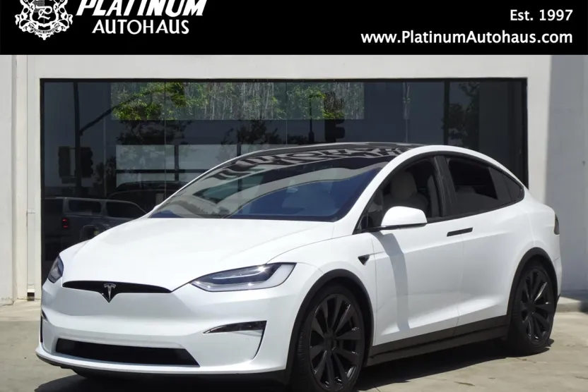 2022 Tesla Model X photo 1