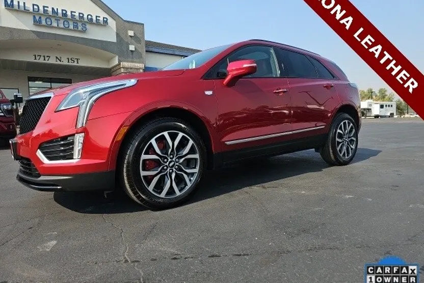 2025 Cadillac XT5 Sport photo 1