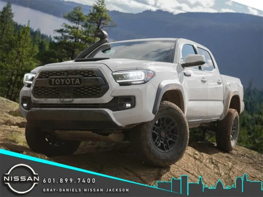 2021 Toyota Tacoma SR5 V6 photo 1