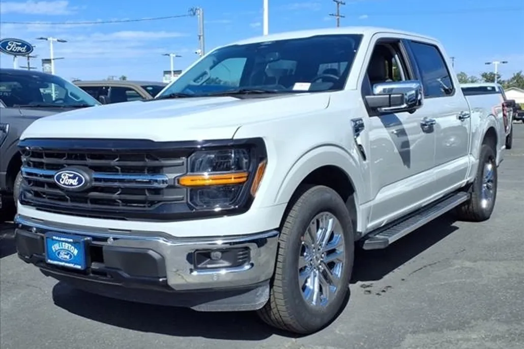 2024 Ford F-150 XLT photo 1